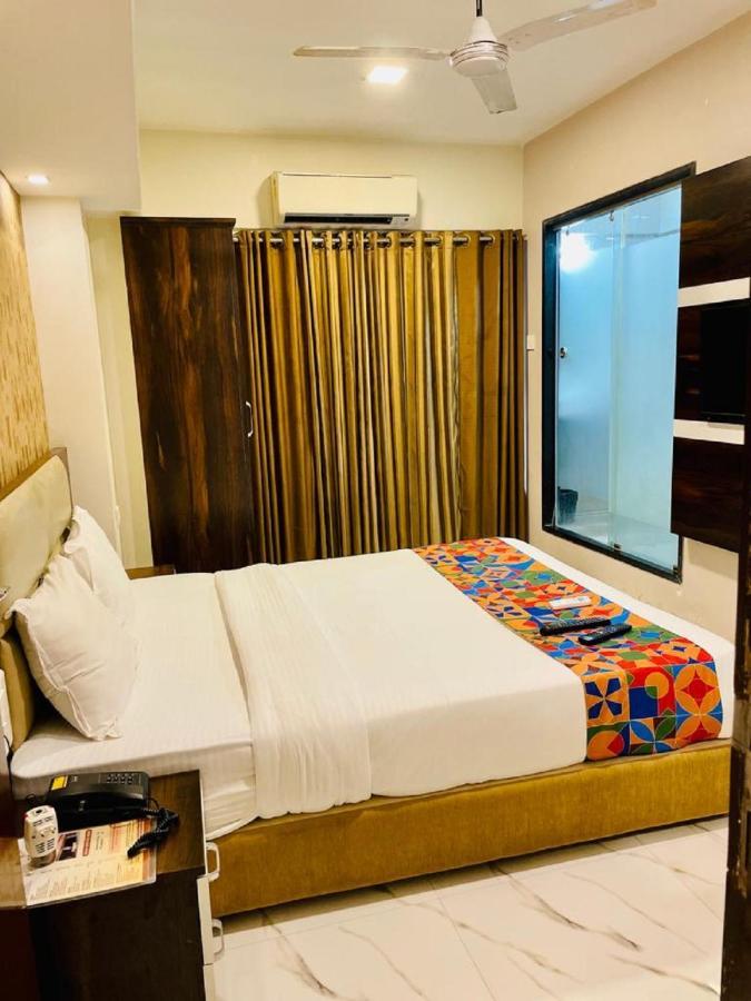 Hotel Embassy Park - Bkc Mumbai Ngoại thất bức ảnh