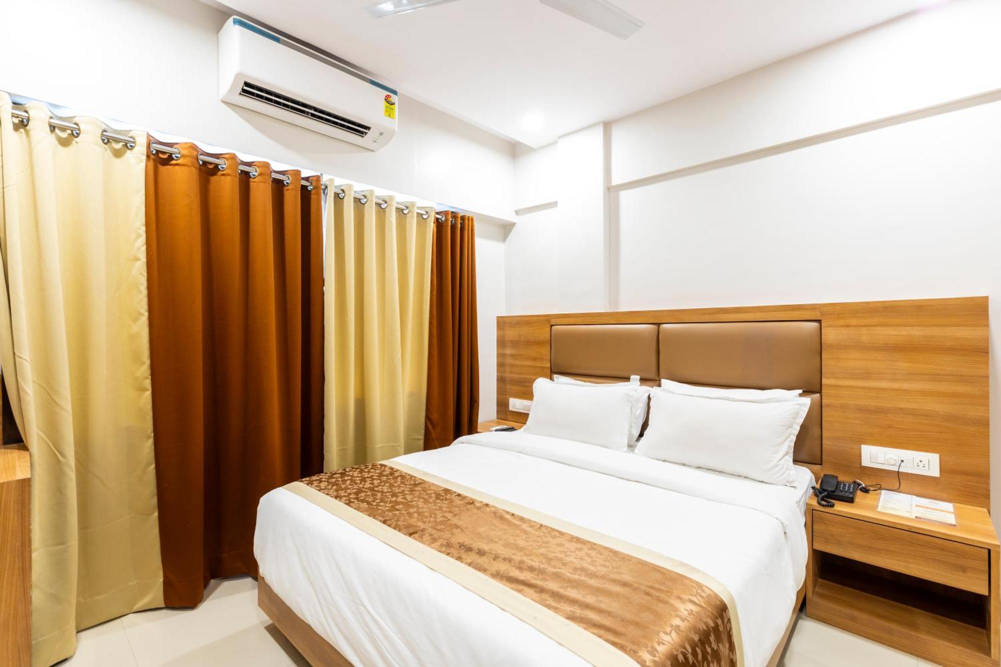 Hotel Embassy Park - Bkc Mumbai Ngoại thất bức ảnh