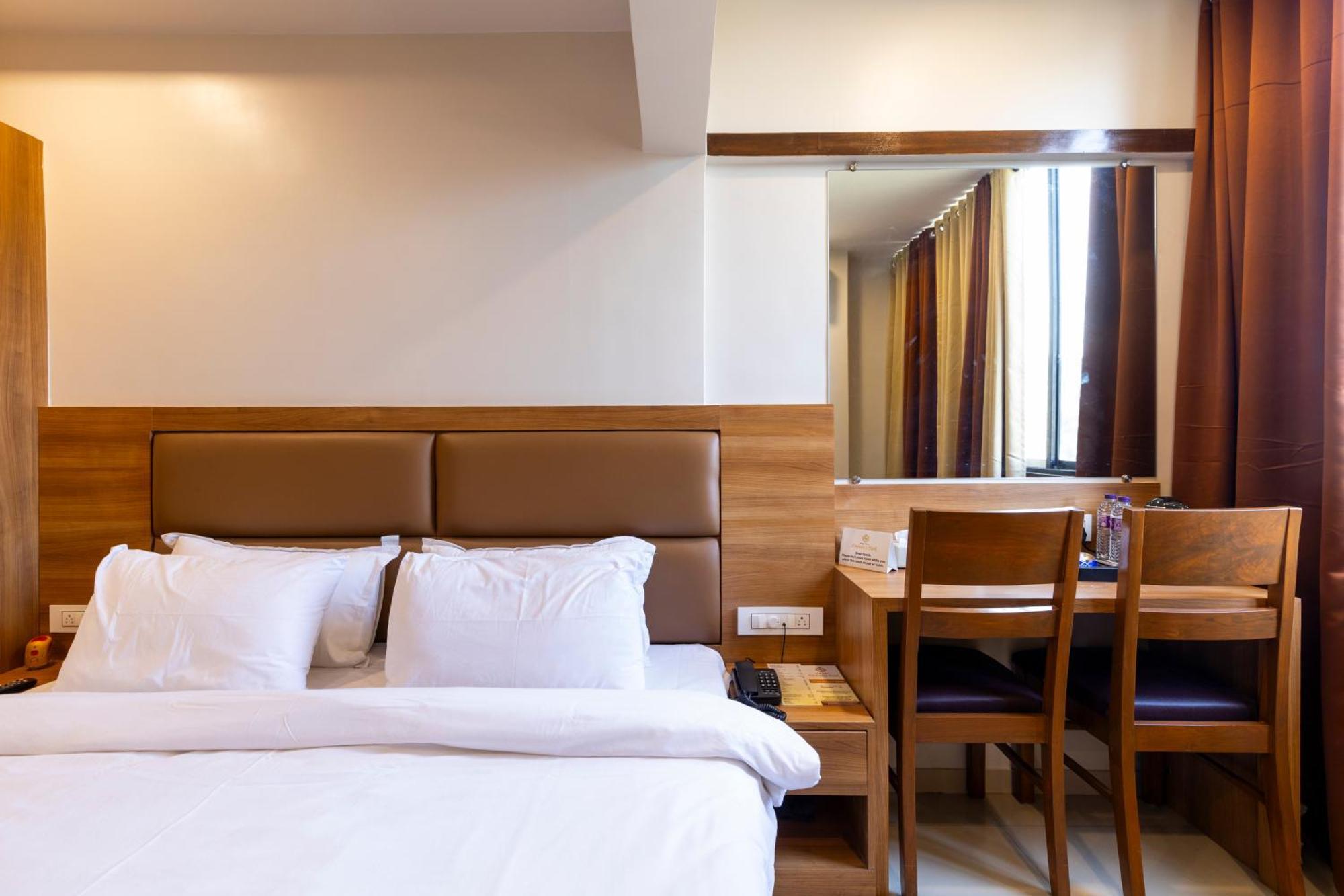 Hotel Embassy Park - Bkc Mumbai Ngoại thất bức ảnh